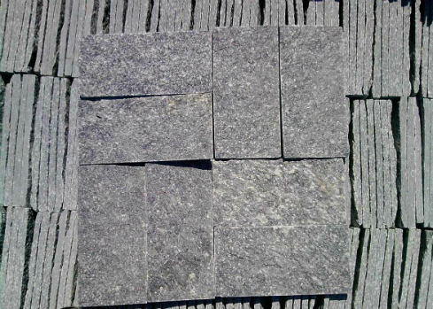 adoquines-naturales-de bajo-espesor-para-exteriores-piedra-miracema-grabado-solido-3