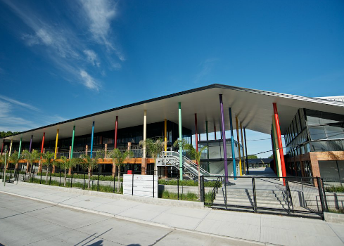 centro-comercial-a-cielo-abierto-en-tigre-docks-del-puerto-2
