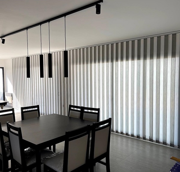 Cortinas bandas verticales